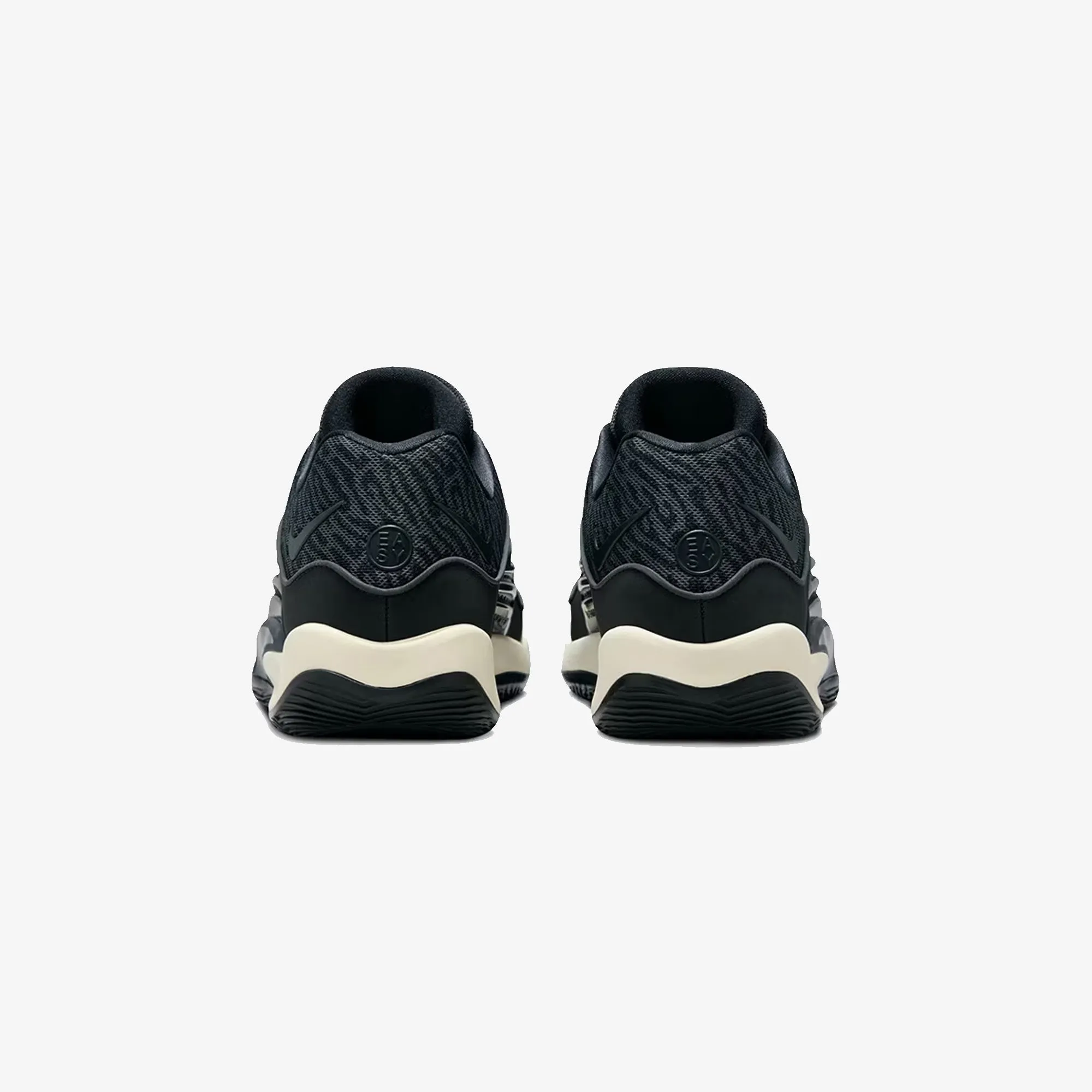Nike | KEVIN DURANT KD16 EP  { BLACK/BLACK-DK SMOKE GREY-COCONUT MILK